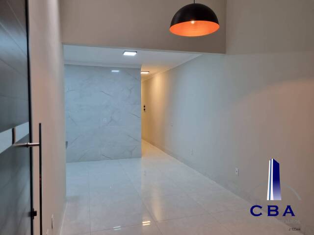 Casa para Venda em Cuiabá - 5