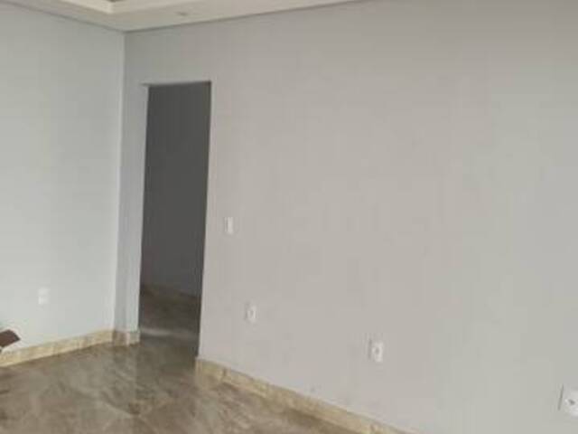 Casa para Venda em Cuiabá - 3