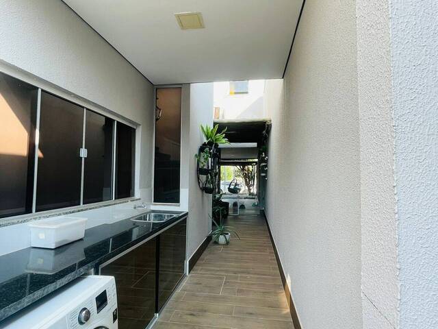 Casa para Venda em Cuiabá - 2