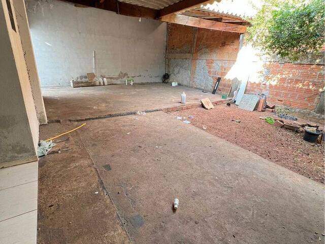 Casa para Venda em Cuiabá - 2