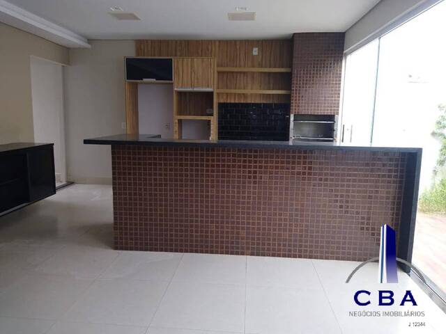 Casa para Venda em Cuiabá - 2