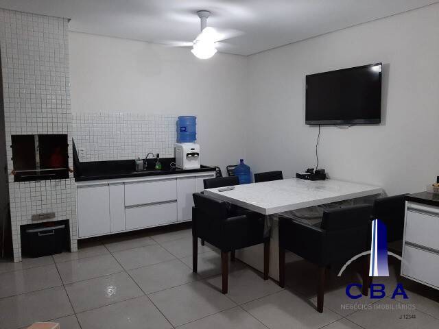 Casa para Venda em Várzea Grande - 3