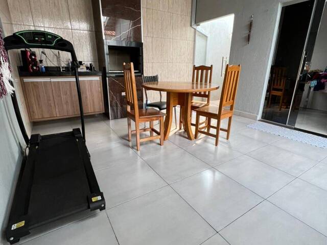 Casa para Venda em Cuiabá - 4