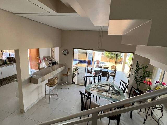 Casa para Venda em Cuiabá - 2