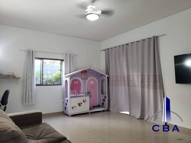 Casa para Venda em Cuiabá - 4