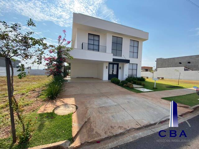 Casa para Venda em Várzea Grande - 2