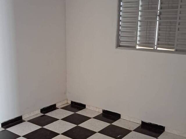 Casa para Venda em Várzea Grande - 5