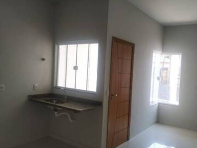 Casa para Venda em Cuiabá - 2