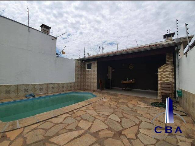 #1996 - Casa para Venda em Cuiabá - MT