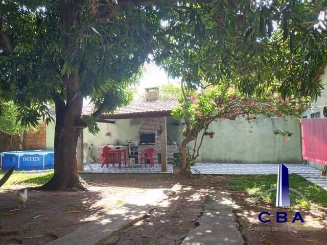 Casa para Venda em Cuiabá - 2