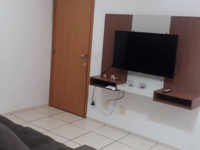 Apartamento para Venda em Cuiabá - 2