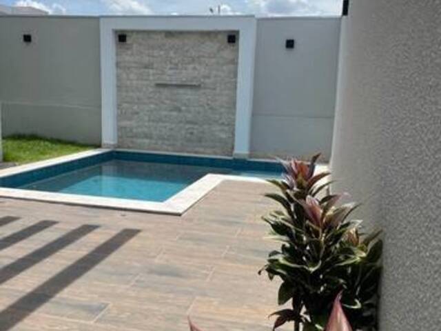 Casa para Venda em Cuiabá - 2