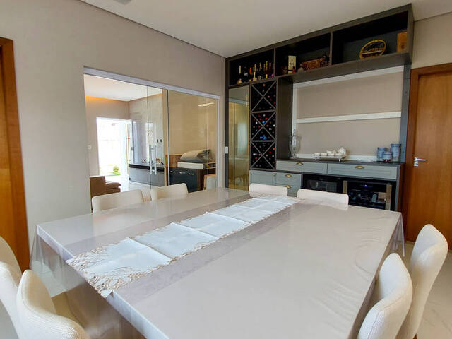 #2067 - Casa para Venda em Cuiabá - MT