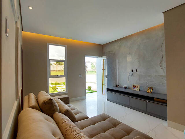 #2067 - Casa para Venda em Cuiabá - MT