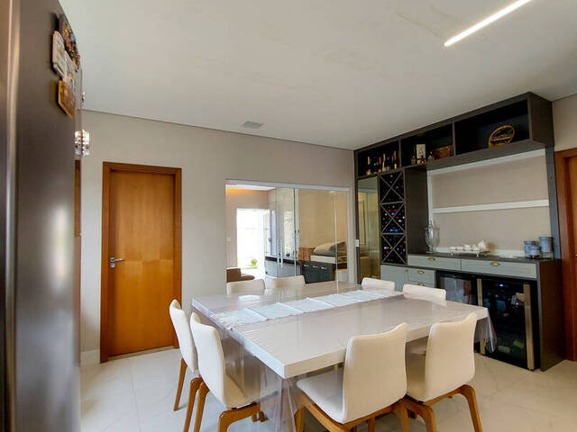 Casa para Venda em Cuiabá - 5