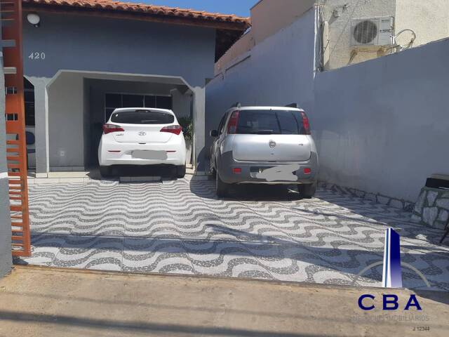 Casa para Venda em Cuiabá - 2