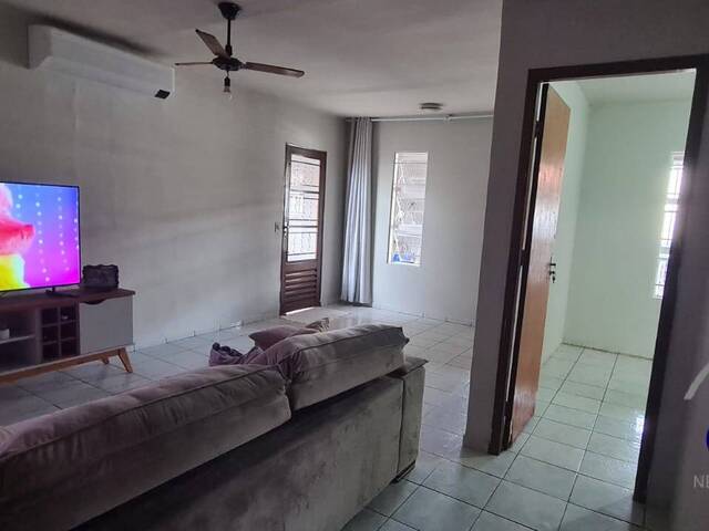 Casa para Venda em Cuiabá - 2