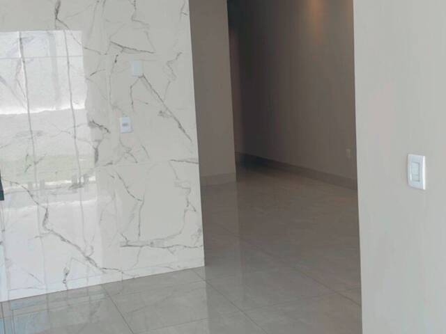 Casa para Venda em Cuiabá - 4