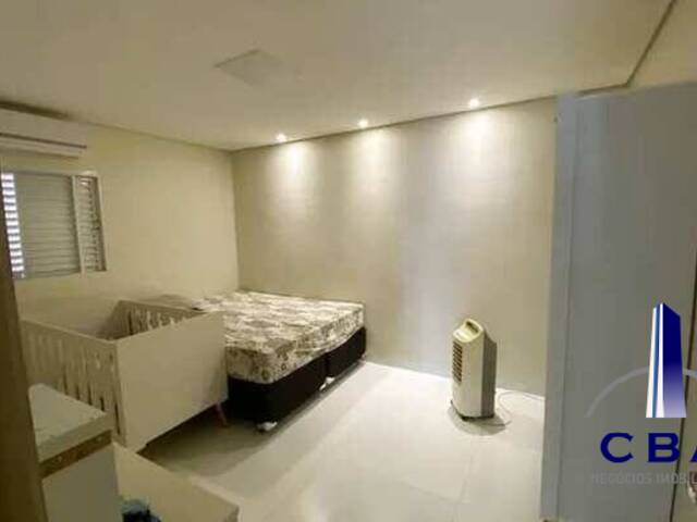 Casa para Venda em Cuiabá - 2