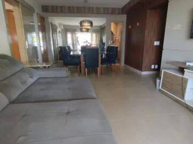 Apartamento para Venda em Cuiabá - 2