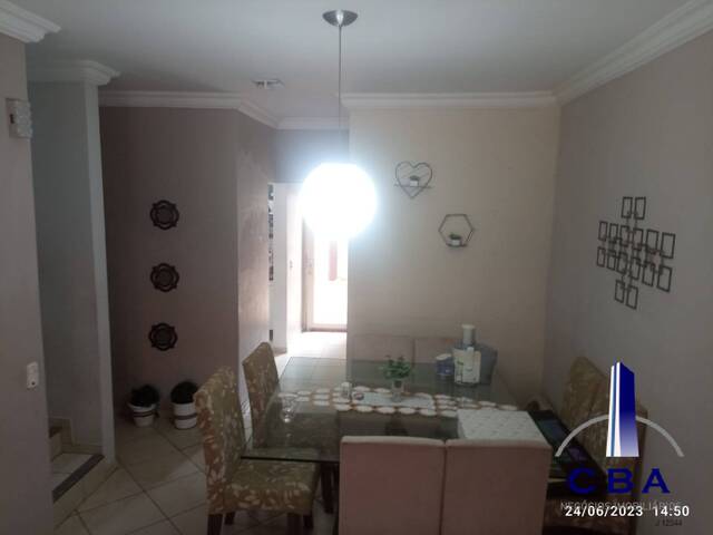 Casa para Venda em Cuiabá - 2