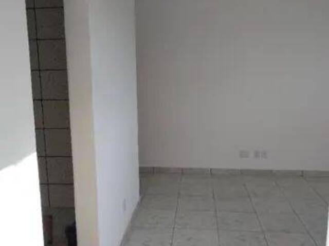 Apartamento para Venda em Várzea Grande - 5