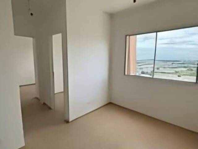 Apartamento para Venda em Cuiabá - 2