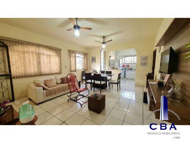 Casa para Venda em Cuiabá - 2