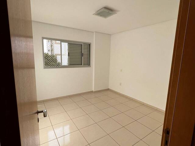 Apartamento para Venda em Cuiabá - 5