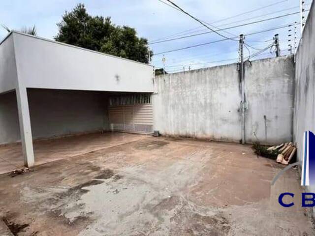 Casa para Venda em Cuiabá - 2