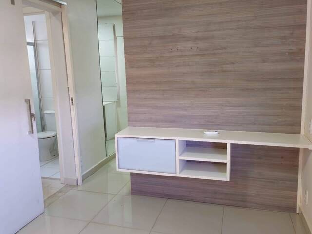 Apartamento para Venda em Cuiabá - 2