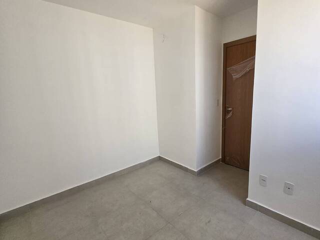 #2855 - Apartamento para Venda em Cuiabá - MT