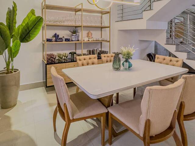 Casa para Venda em Cuiabá - 2