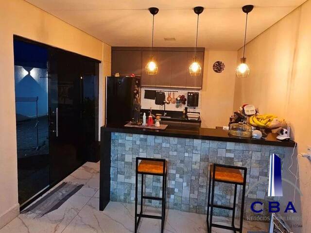 #3011 - Casa para Venda em Cuiabá - MT - 1