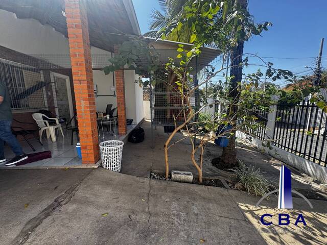 #3027 - Casa para Venda em Cuiabá - MT - 3