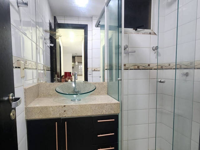 Apartamento para Venda em Cuiabá - 3
