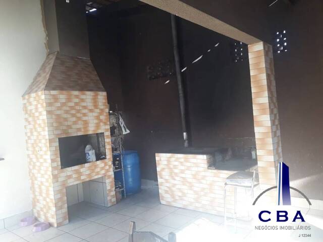Casa para Venda em Cuiabá - 2