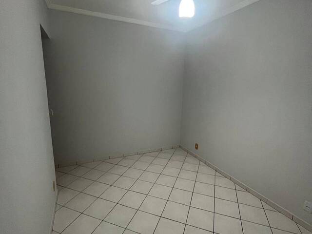 Apartamento para Venda em Cuiabá - 5