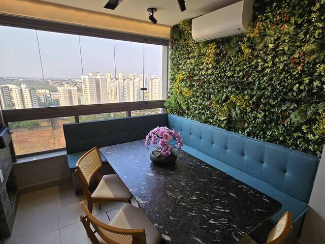 Apartamento para Venda em Cuiabá - 2