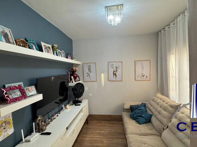 Casa para Venda em Cuiabá - 2